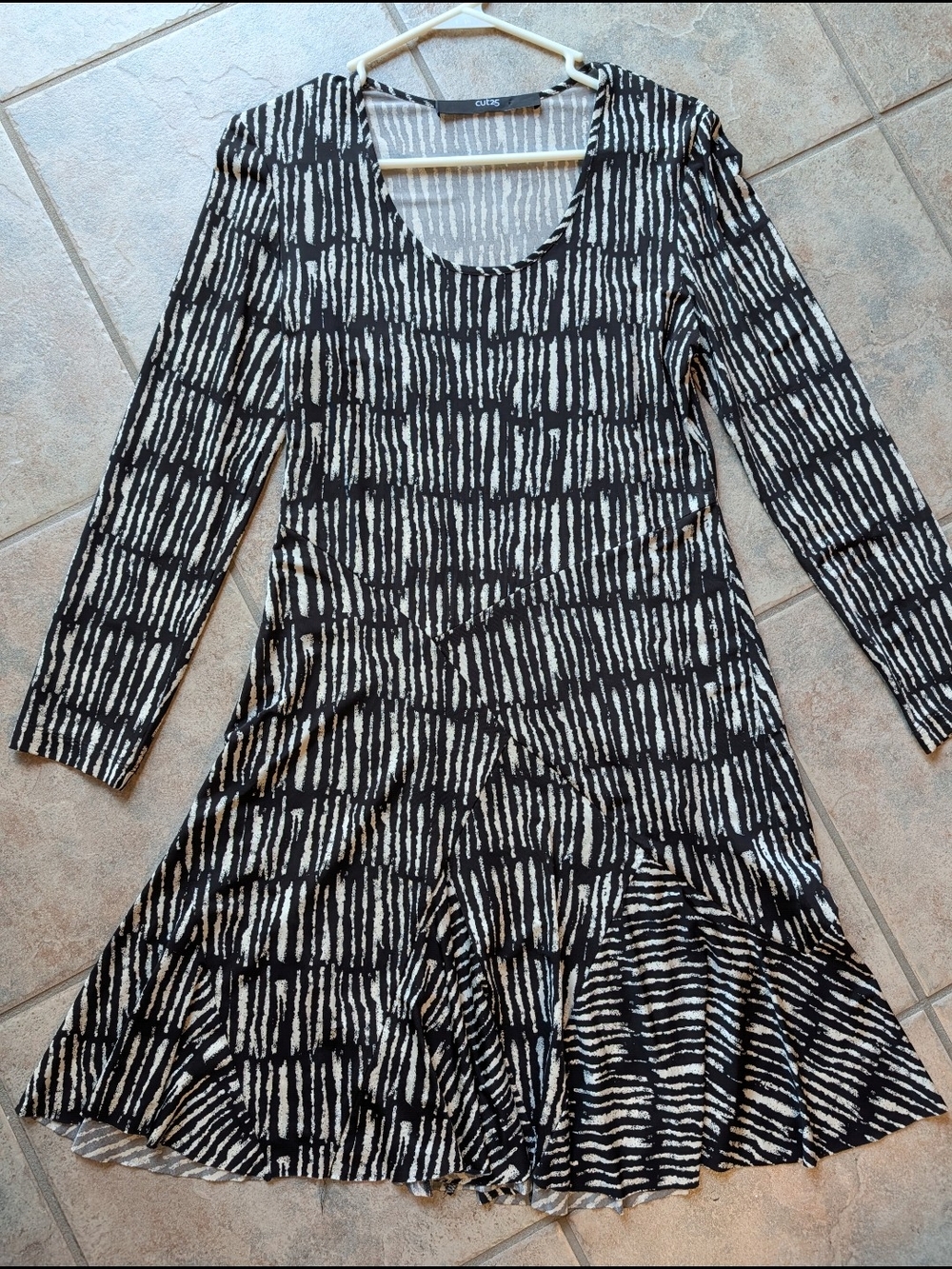 Cut25 by Yigal Azrouël Black White Abstract Zebra Print Long Sleeve Flounce Dres